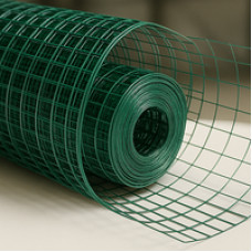 Сварная сетка с ПВХ покрытием 50x150x2.4 мм 2x15 м